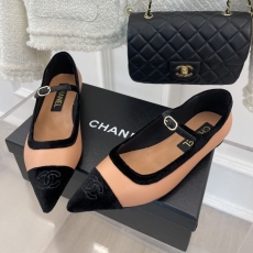 Chanel Low Shoes